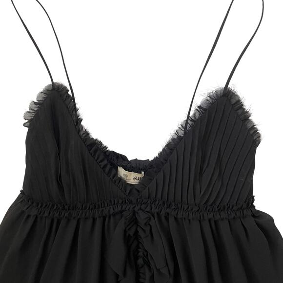 💟H&M💟NWOT THE WHITE LOTUS COLLECTION Black Ruffled Mini Dress M - Picture 5 of 7